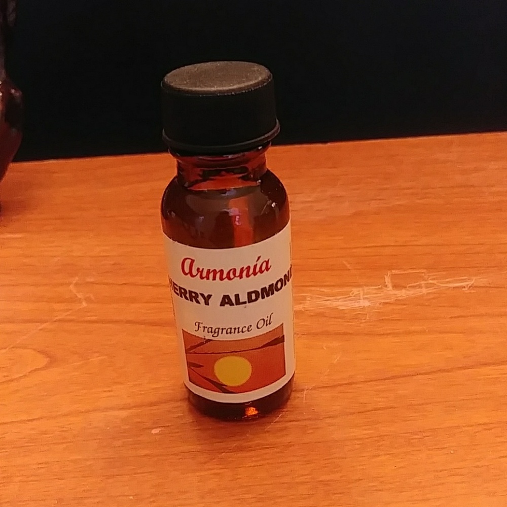 Fragrance oils for oil burners